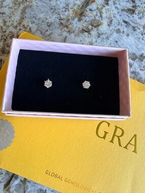 Diamond Solitaire Stud Earrings in White -